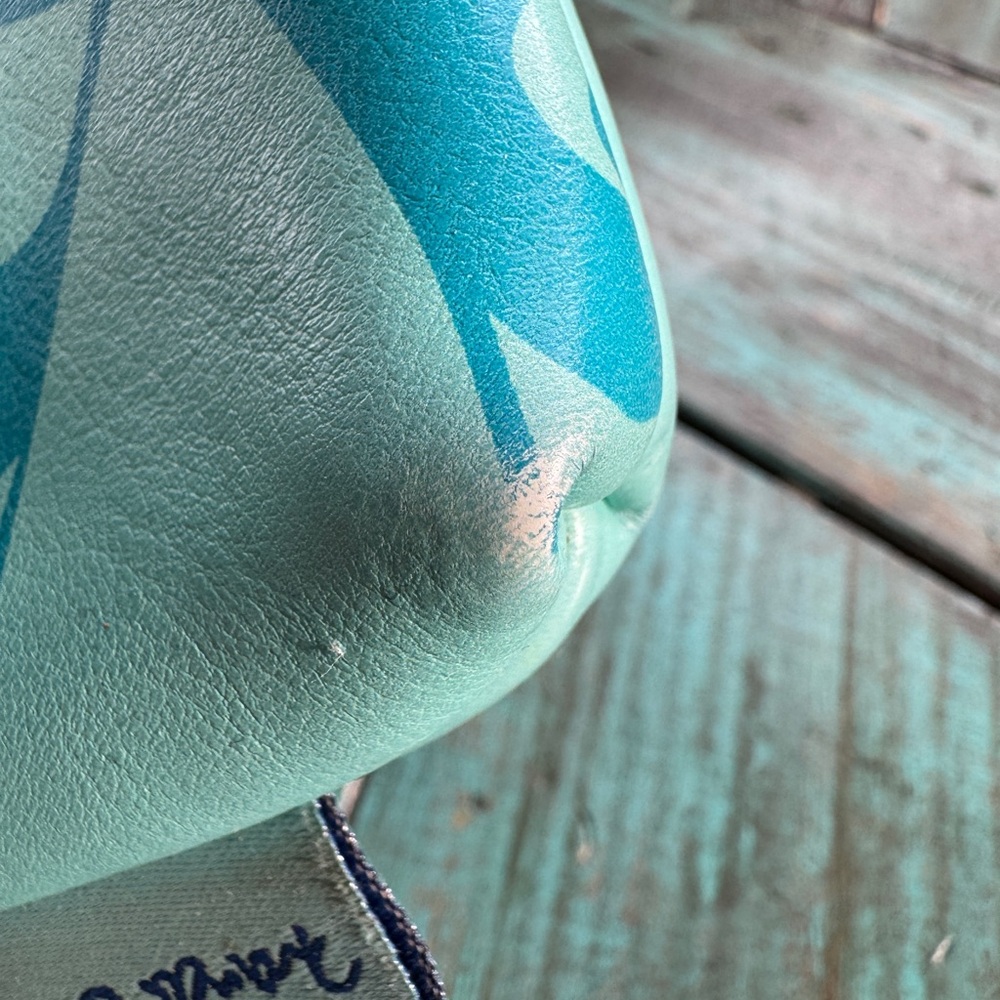 Hummingbird Coin Purse - Picture 3 of 11